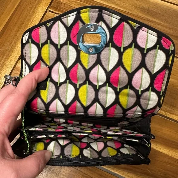 Vera Bradley Your Turn Smartphone Wristlet in Classic Black - Picture 3 of 4